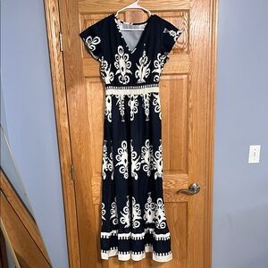 Elegant blue and White Maxi Dress